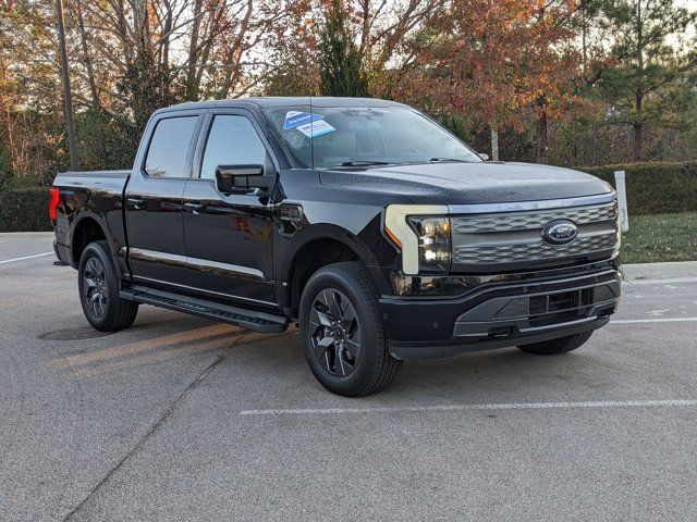 2023 Ford F-150 Lightning LARIAT