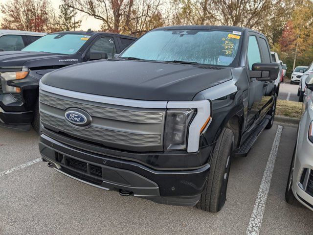 2023 Ford F-150 Lightning LARIAT