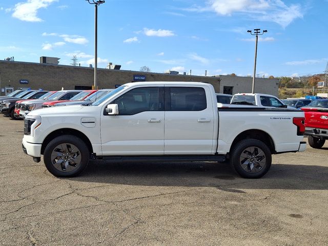 2023 Ford F-150 Lightning LARIAT