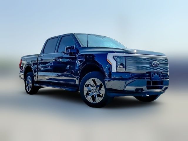 2023 Ford F-150 Lightning LARIAT