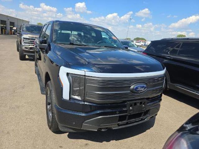 2023 Ford F-150 Lightning LARIAT