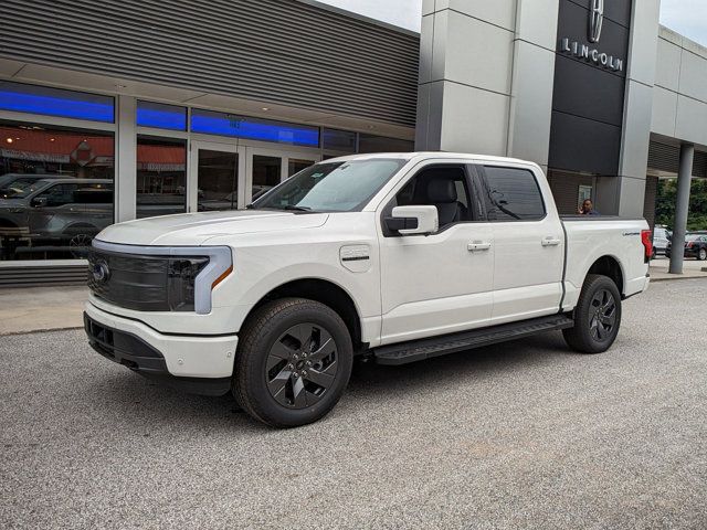 2023 Ford F-150 Lightning LARIAT