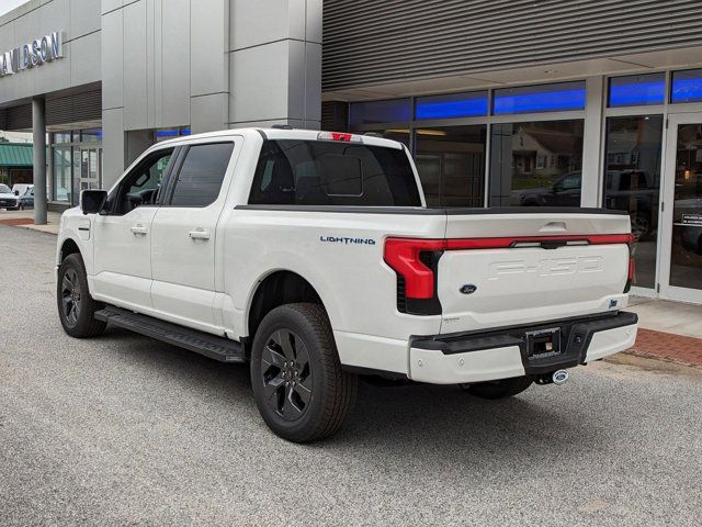 2023 Ford F-150 Lightning LARIAT