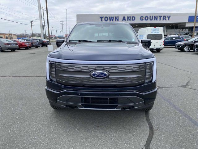 2023 Ford F-150 Lightning LARIAT