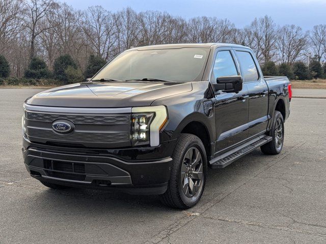 2023 Ford F-150 Lightning LARIAT