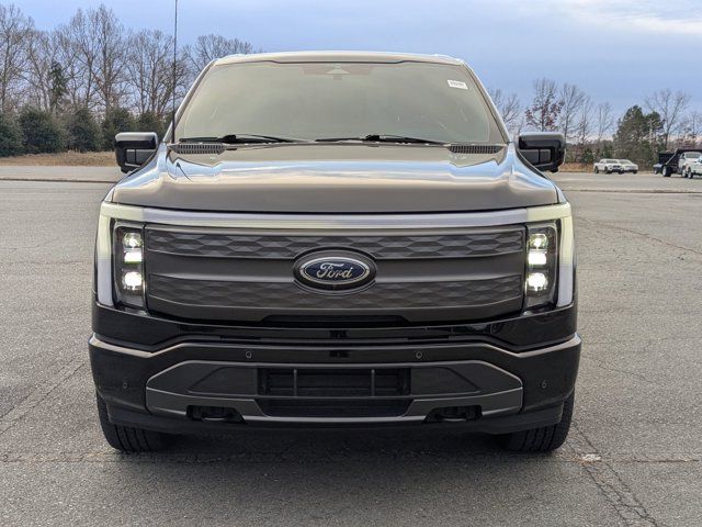 2023 Ford F-150 Lightning LARIAT