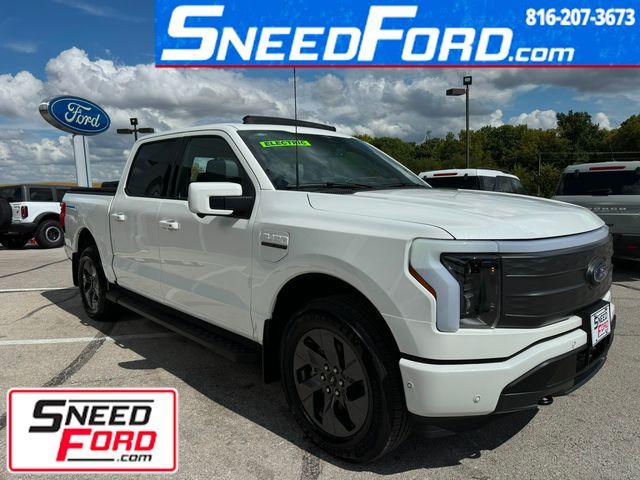 2023 Ford F-150 Lightning LARIAT