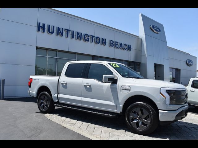 2023 Ford F-150 Lightning LARIAT