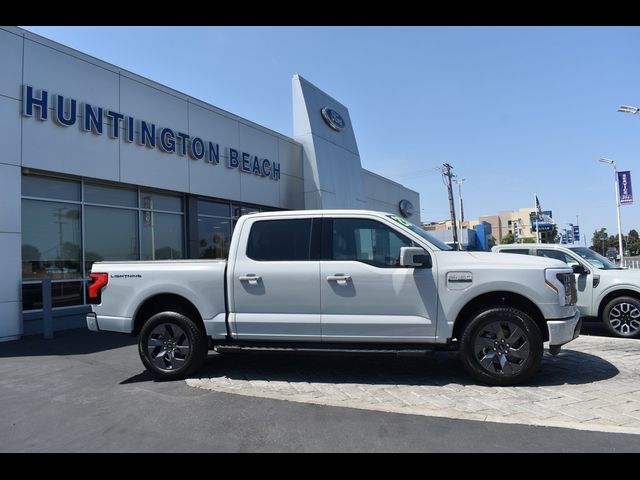 2023 Ford F-150 Lightning LARIAT