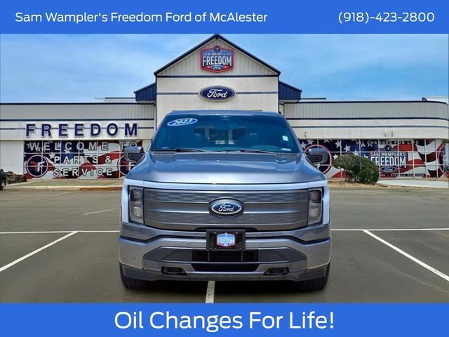 2023 Ford F-150 Lightning LARIAT