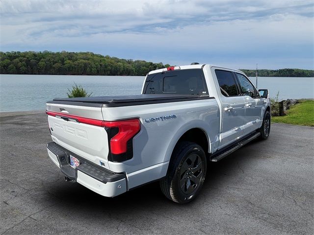 2023 Ford F-150 Lightning LARIAT