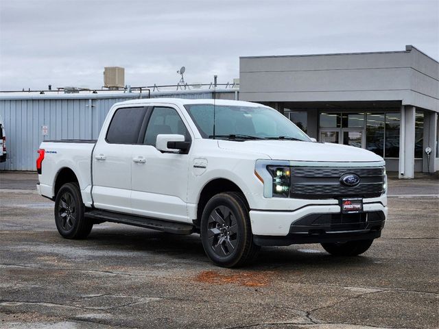 2023 Ford F-150 Lightning LARIAT