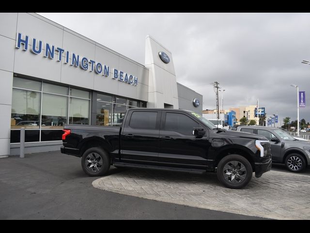 2023 Ford F-150 Lightning LARIAT