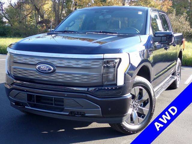 2023 Ford F-150 Lightning LARIAT