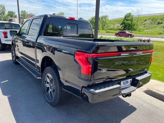 2023 Ford F-150 Lightning LARIAT