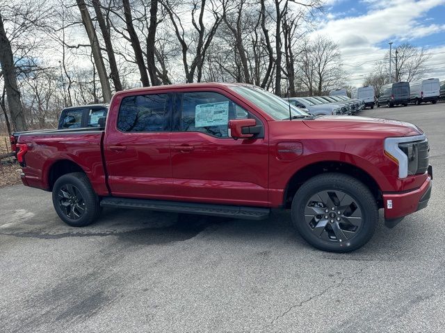 2023 Ford F-150 Lightning LARIAT