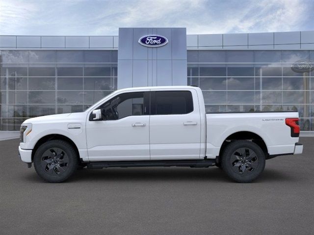 2023 Ford F-150 Lightning LARIAT