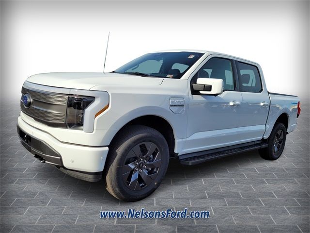 2023 Ford F-150 Lightning LARIAT