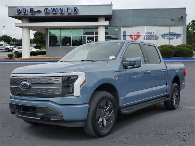 2023 Ford F-150 Lightning LARIAT