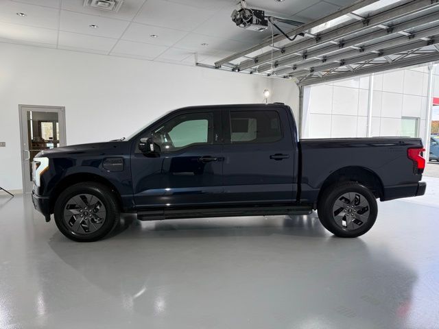 2023 Ford F-150 Lightning LARIAT