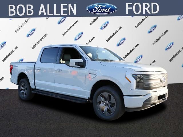 2023 Ford F-150 Lightning LARIAT