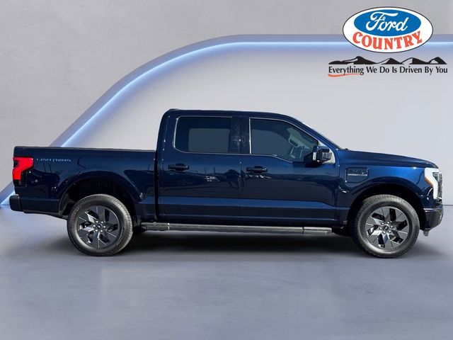 2023 Ford F-150 Lightning LARIAT