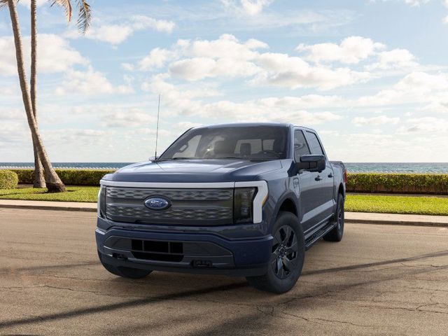 2023 Ford F-150 Lightning LARIAT