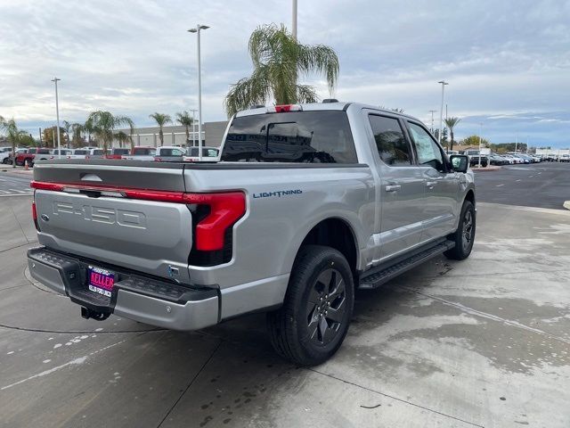 2023 Ford F-150 Lightning LARIAT