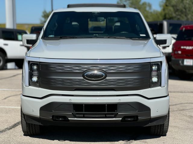 2023 Ford F-150 Lightning LARIAT