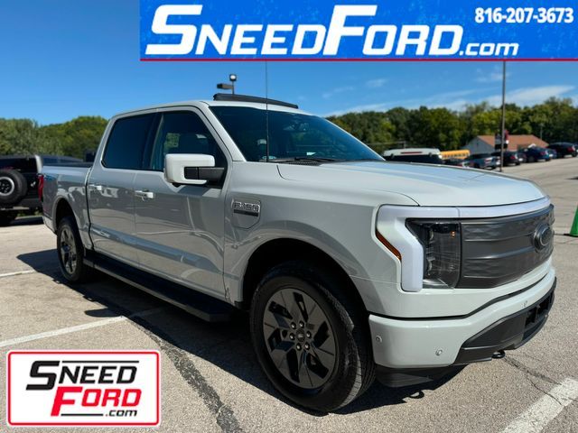 2023 Ford F-150 Lightning LARIAT