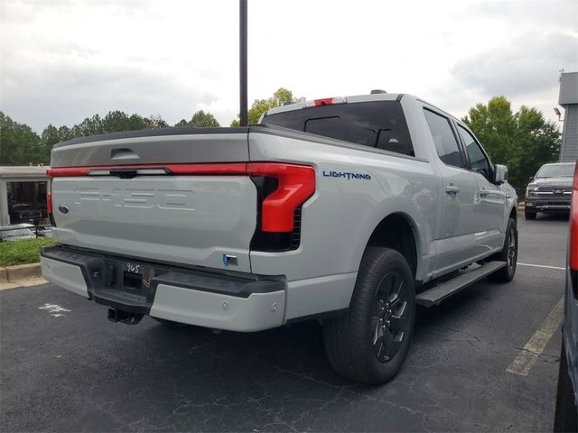 2023 Ford F-150 Lightning LARIAT