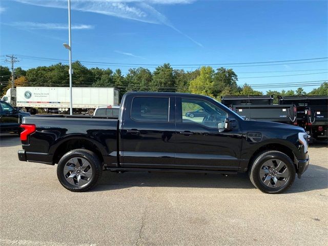 2023 Ford F-150 Lightning LARIAT