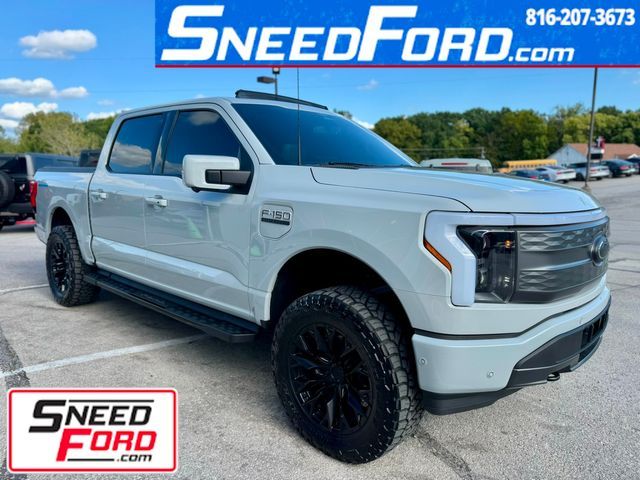 2023 Ford F-150 Lightning LARIAT