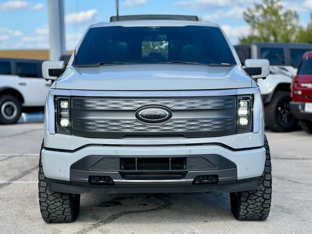 2023 Ford F-150 Lightning LARIAT