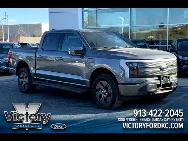 2023 Ford F-150 Lightning LARIAT