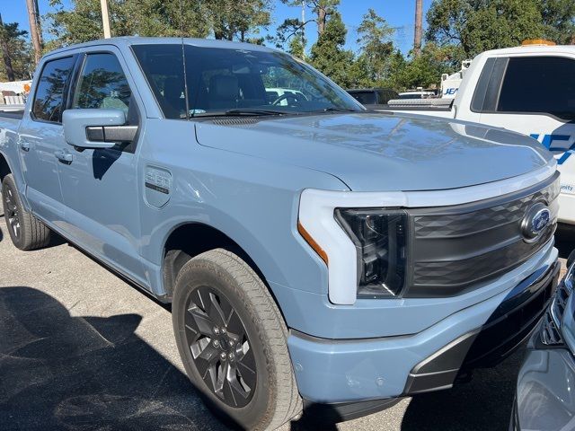 2023 Ford F-150 Lightning LARIAT