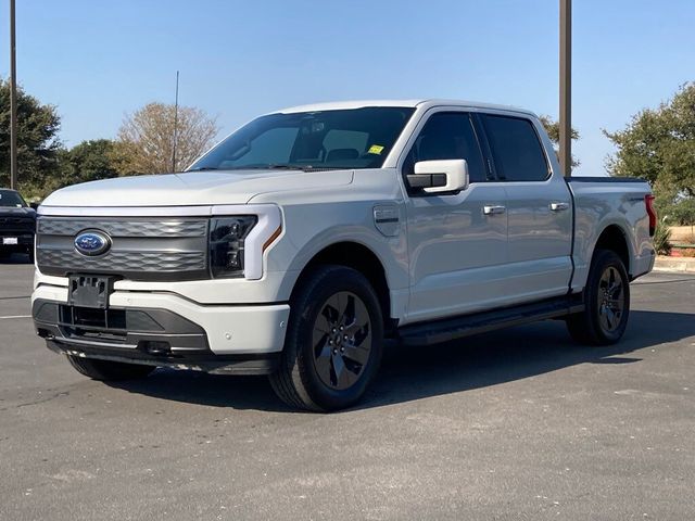 2023 Ford F-150 Lightning LARIAT