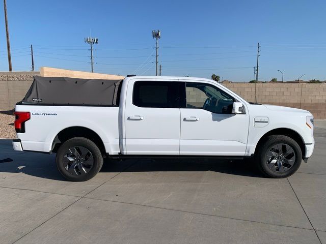 2023 Ford F-150 Lightning LARIAT