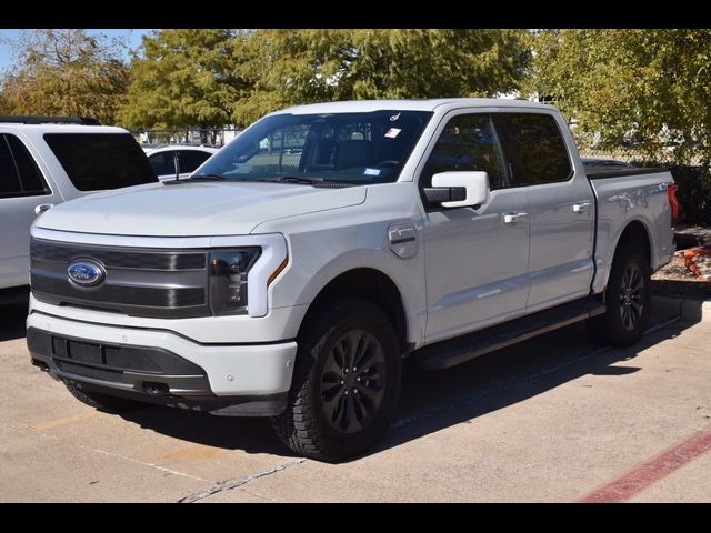 2023 Ford F-150 Lightning LARIAT