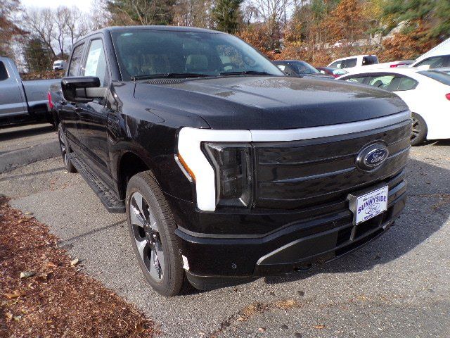 2023 Ford F-150 Lightning Platinum