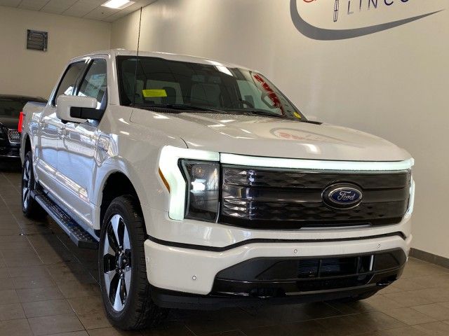2023 Ford F-150 Lightning Platinum
