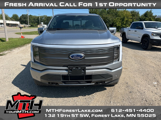 2023 Ford F-150 Lightning LARIAT