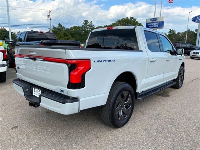 2023 Ford F-150 Lightning LARIAT