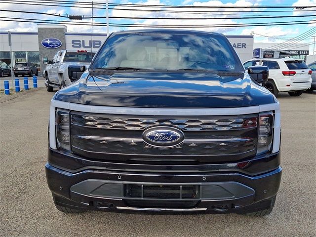 2023 Ford F-150 Lightning Platinum