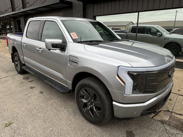 2023 Ford F-150 Lightning LARIAT