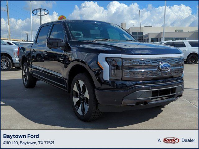 2023 Ford F-150 Lightning Pro