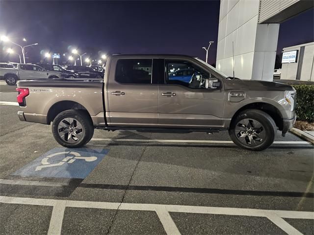 2023 Ford F-150 Lightning Pro