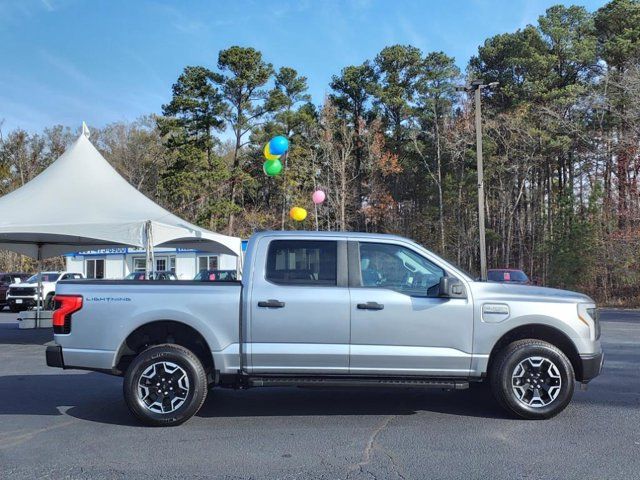 2023 Ford F-150 Lightning Pro