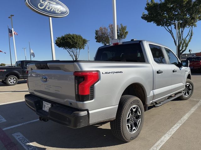 2023 Ford F-150 Lightning Pro