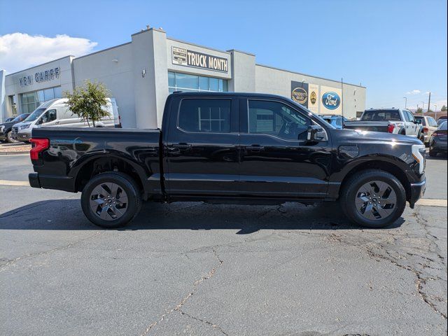 2023 Ford F-150 Lightning LARIAT